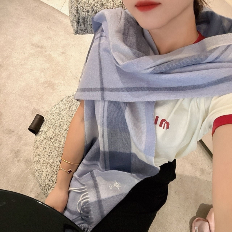 ch**an D*or